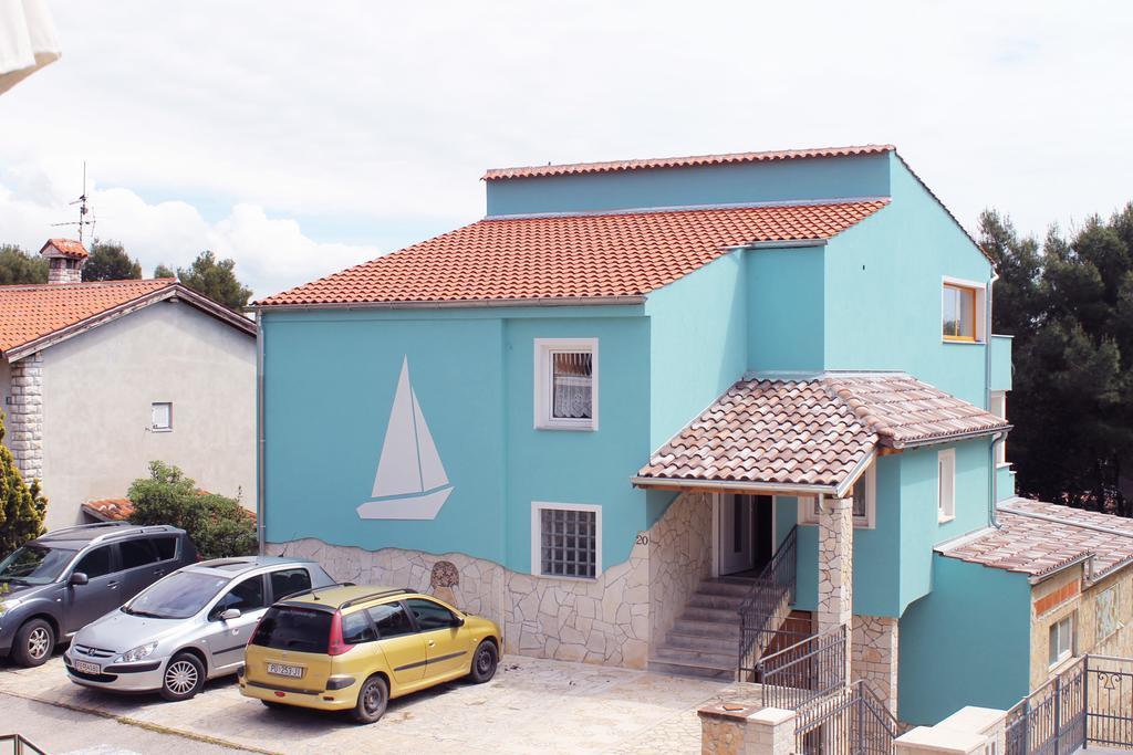 Apartmenthaus Fa Rovinj Buitenkant foto