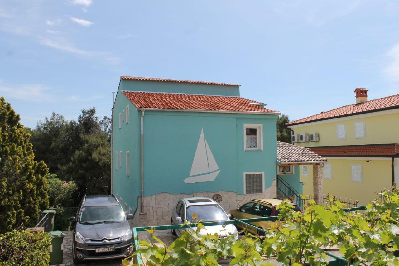 Apartmenthaus Fa Rovinj Buitenkant foto