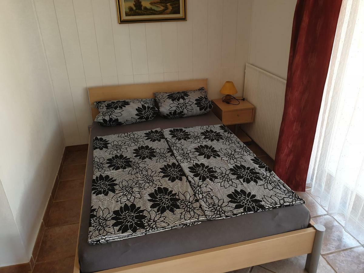 Apartmenthaus Fa Rovinj Buitenkant foto